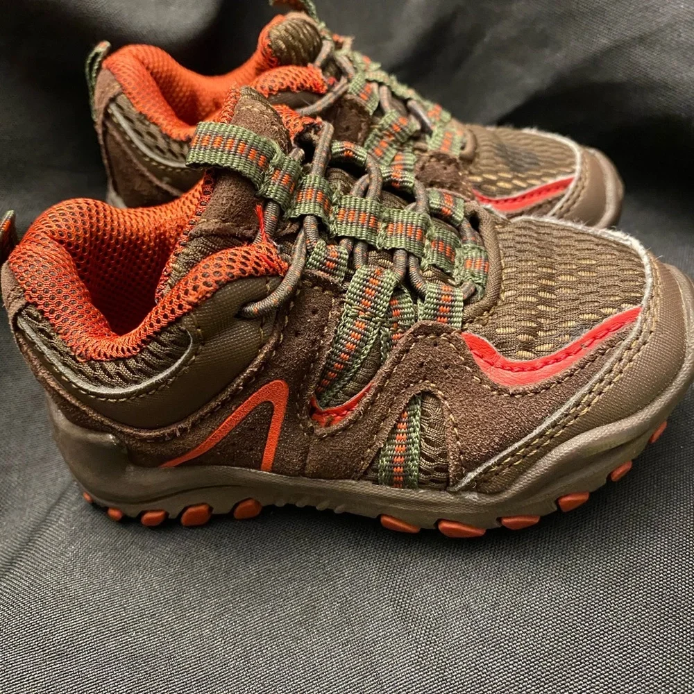OshKosh B’Gosh-Boys Brown‎ Shoes-Tod-Size:5M
